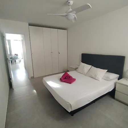 Paradise Court 26 Wifi Pool Apartmán