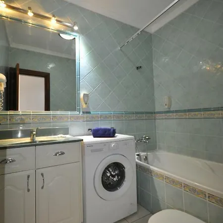 Paradise Court Americas Wifi Piscina 26 Apartment *
