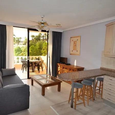 Paradise Court Americas Wifi Piscina 26 Apartment *
