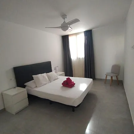 Paradise Court 26 Wifi Pool Appartement *