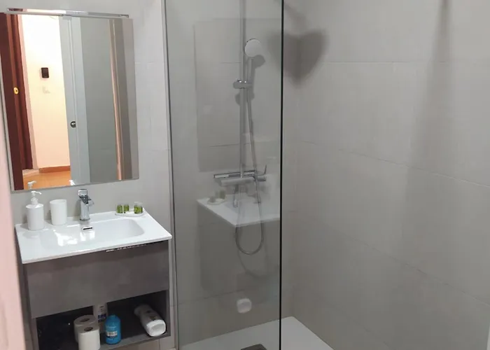 Paradise Court 26 Wifi Pool * 아데제